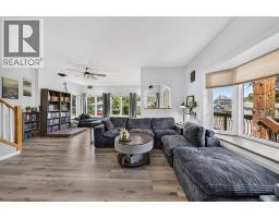 1809 129 Street, Blairmore, AB T0K0E0 Photo 12