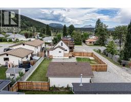 1809 129 Street, Blairmore, AB T0K0E0 Photo 47