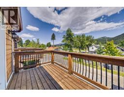 1809 129 Street, Blairmore, AB T0K0E0 Photo 39