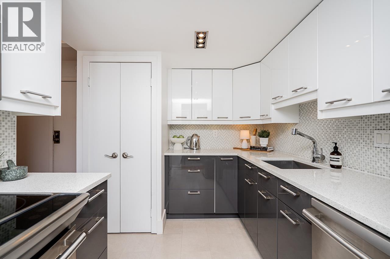 902 1616 W 13 AVENUE, Vancouver — photo 2