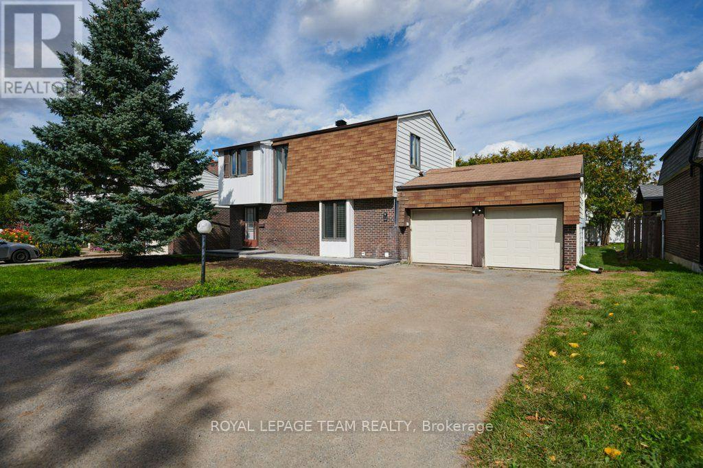 11 ELVASTON AVENUE, Ottawa