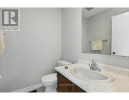 Bathroom - 11 Elvaston Avenue, Ottawa, ON K2G3T2 Photo 15