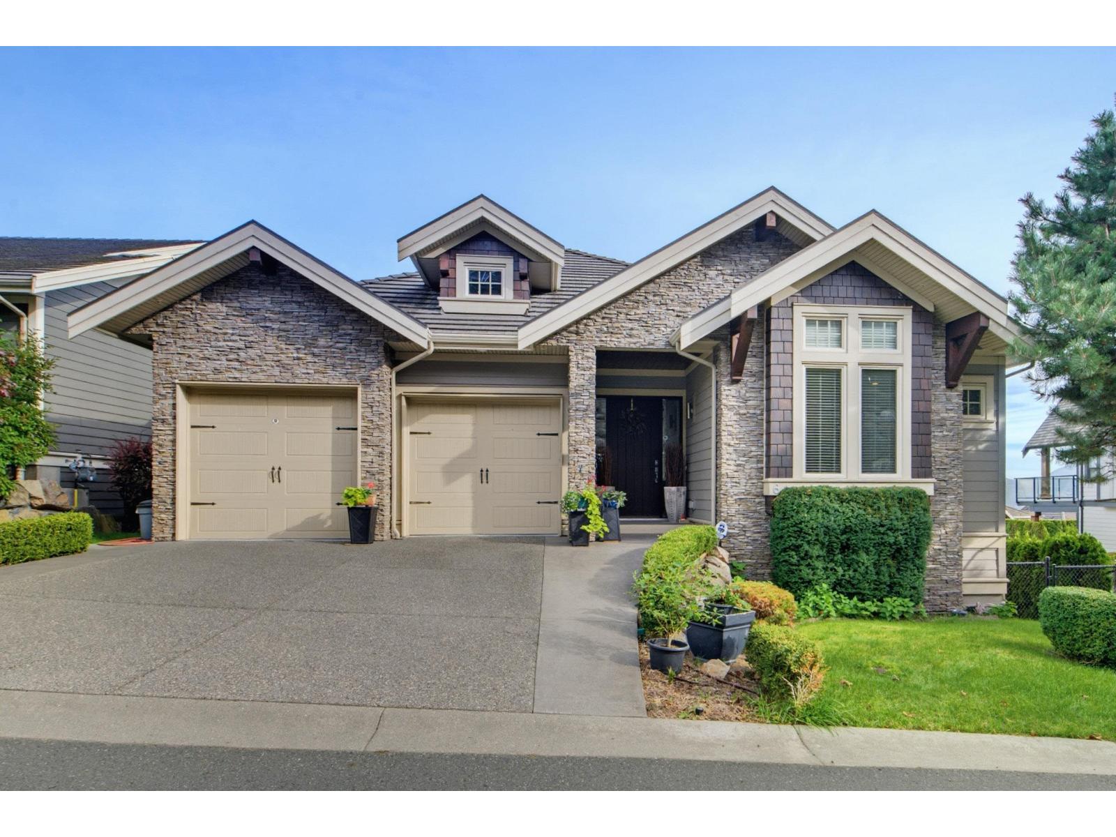 6 35520 MAHOGANY DRIVE, Abbotsford — photo 1