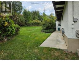 582 Valhalla Road, Nelson, BC V1L6M6 Photo 38
