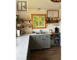 Porch - 939 Dean Settlement Road, Trafalgar, NS B0K1C0 Photo 7