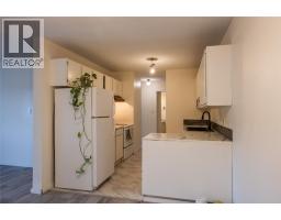 1085 12th Avenue Unit# 107, Kamloops, BC V2C6A2 Photo 8