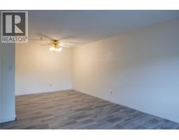 1085 12th Avenue Unit# 107, Kamloops, BC V2C6A2 Photo 9