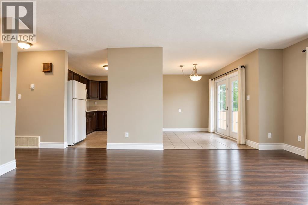 9929 71 Avenue - 4