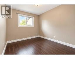 9929 71 Avenue, Grande Prairie, AB T8V5T4 Photo 12