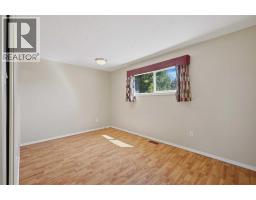 5017 61 Avenue Close, Ponoka, AB T4J1E7 Photo 20