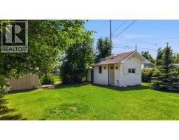 5017 61 Avenue Close, Ponoka, AB T4J1E7 Photo 37