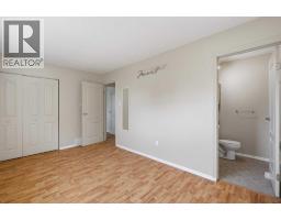 5017 61 Avenue Close, Ponoka, AB T4J1E7 Photo 23