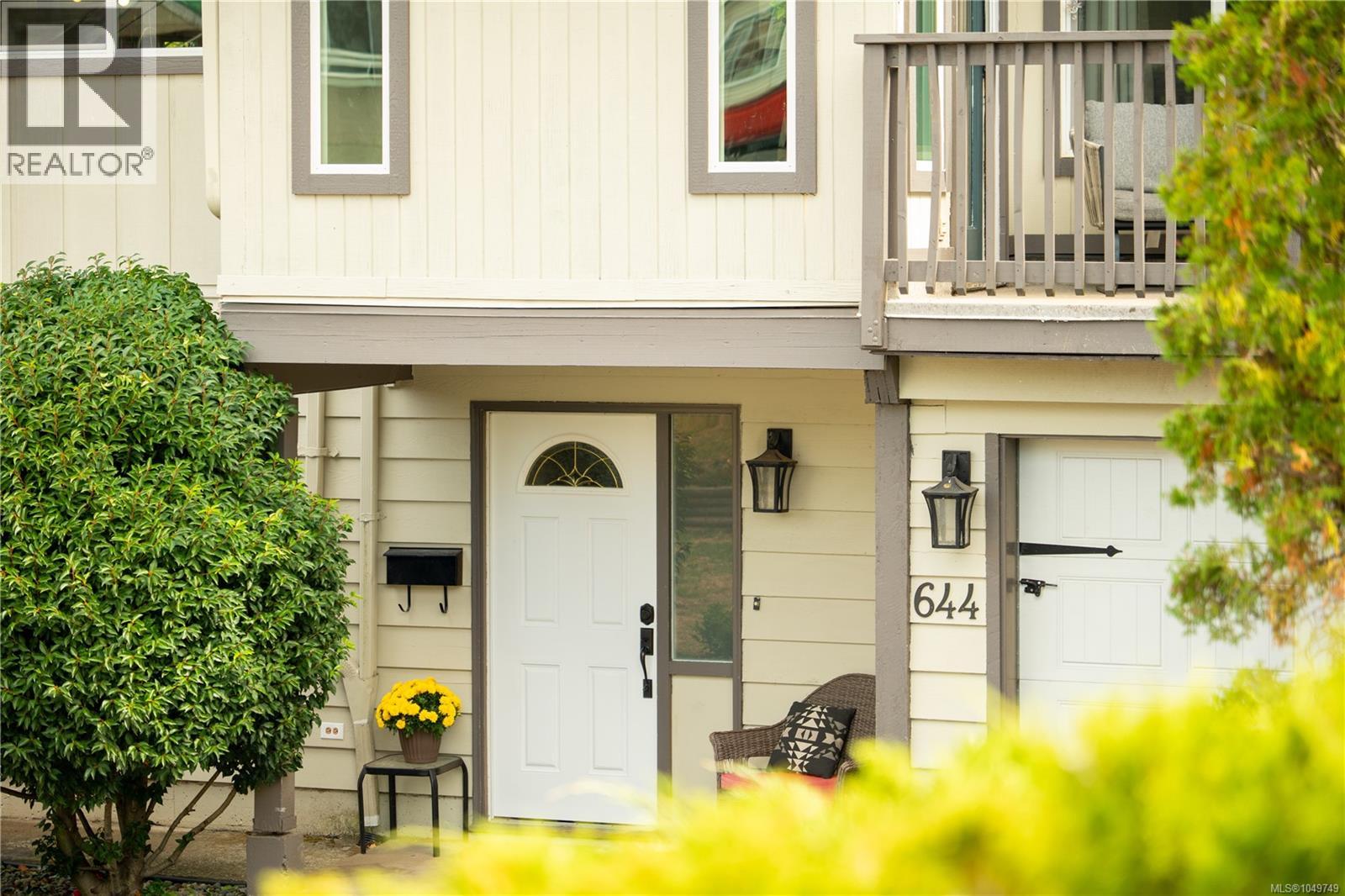 644 Hamilton Ave - 4