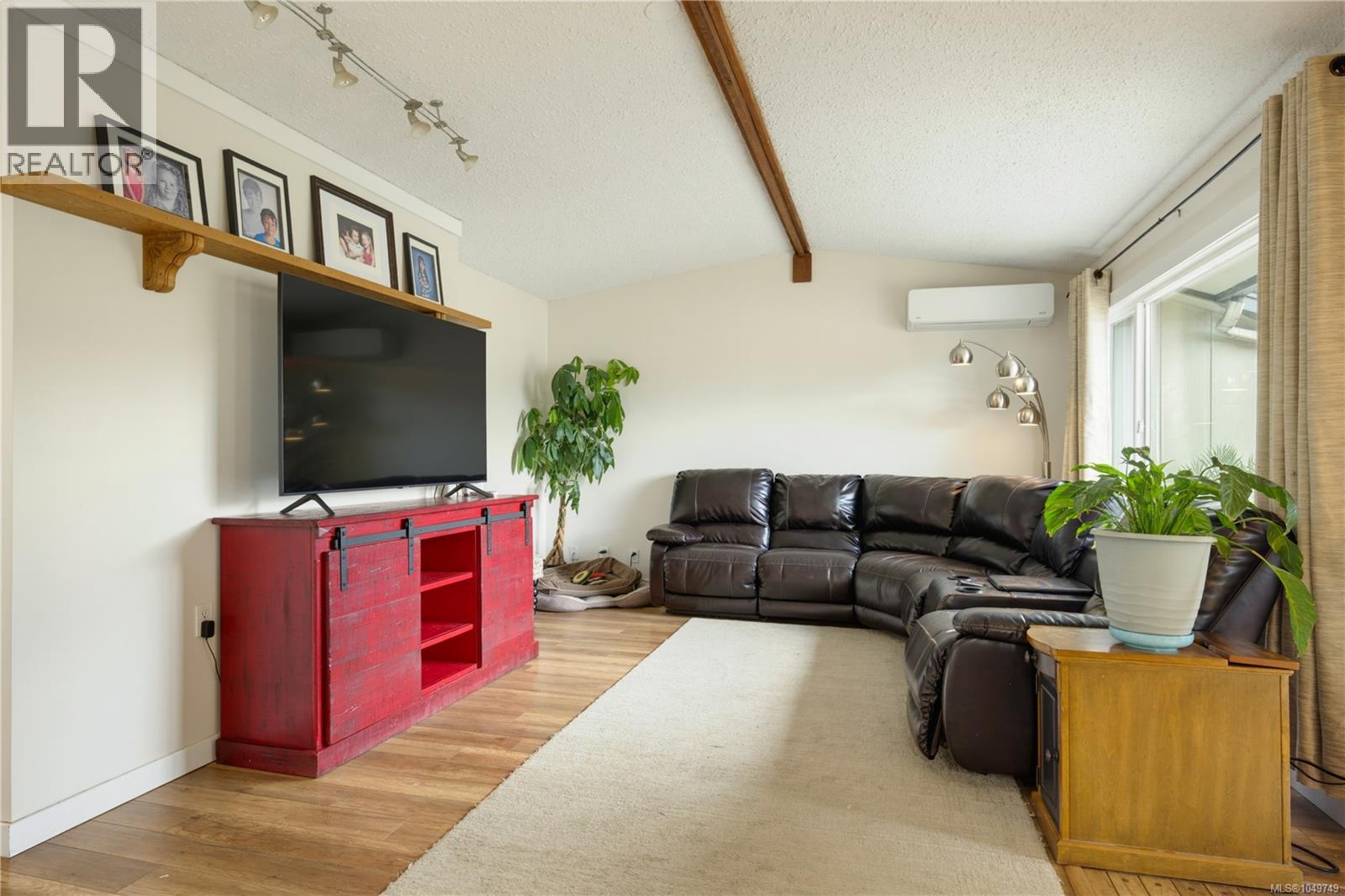 644 Hamilton Ave - Image 6
