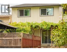 644 Hamilton Ave, Nanaimo, BC V9R4G4 Photo 48