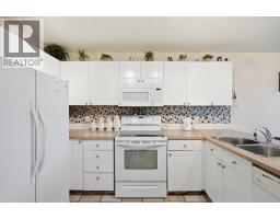 Storage - 52 Douglas Glen Crescent Se, Calgary, AB T2Z3M6 Photo 11
