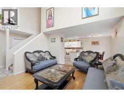 4pc Bathroom - 52 Douglas Glen Crescent Se, Calgary, AB T2Z3M6 Photo 7