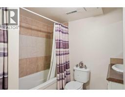 52 Douglas Glen Crescent Se, Calgary, AB T2Z3M6 Photo 25