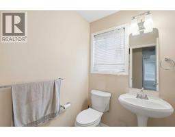 52 Douglas Glen Crescent Se, Calgary, AB T2Z3M6 Photo 15