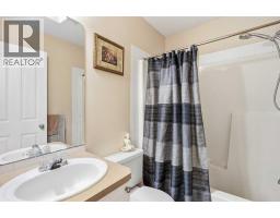 52 Douglas Glen Crescent Se, Calgary, AB T2Z3M6 Photo 22