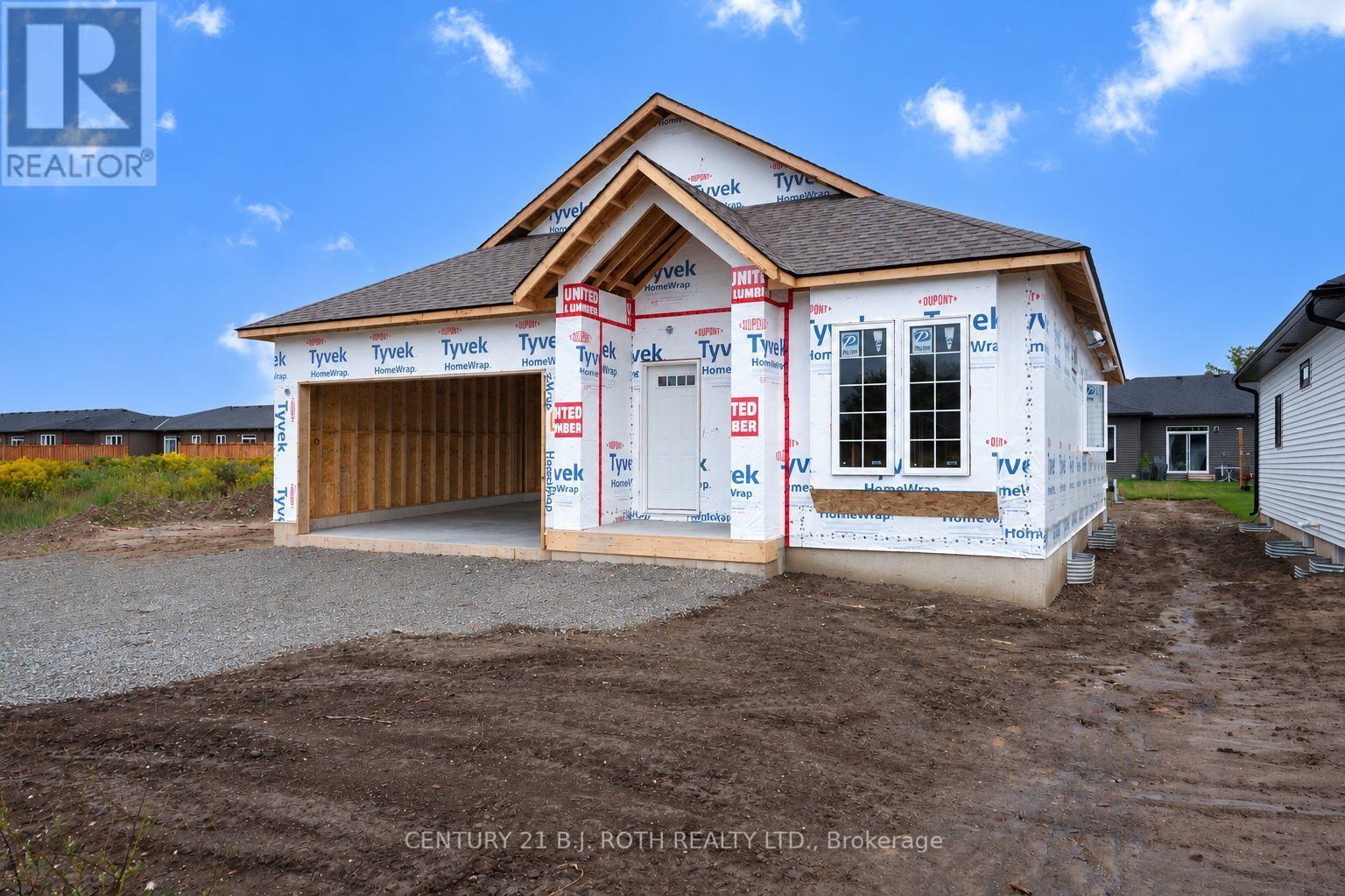 31 HAROLD AVENUE, Severn (Coldwater) — photo 1