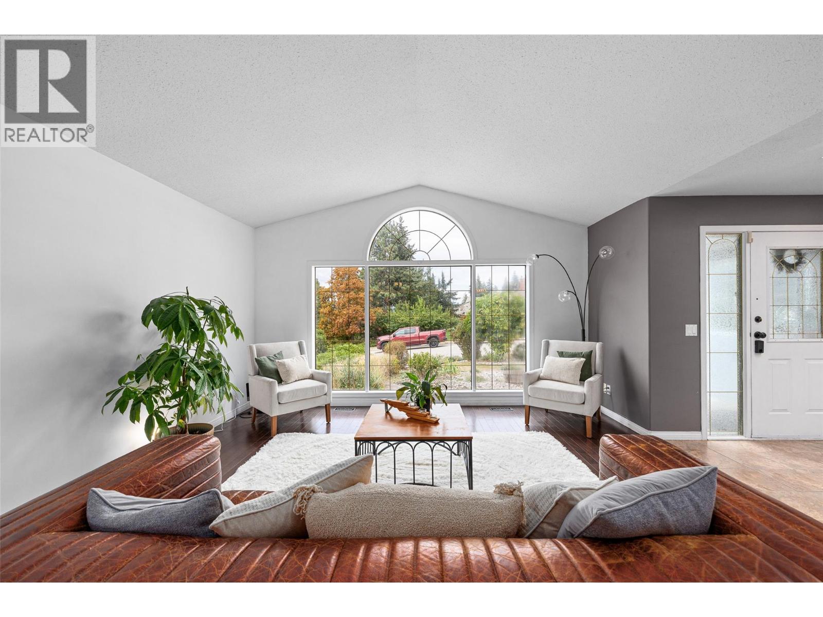 145 Magic Drive, Kelowna — photo 6