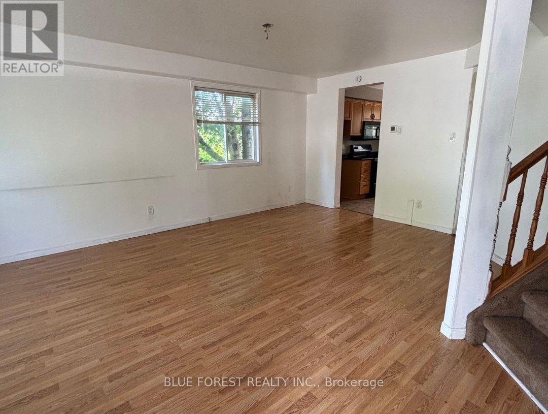 953 PROSPERITY COURT, London East (East D) — photo 3