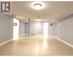 425 Country Club Drive, Windsor, ON N9G3G9 Photo 34