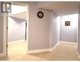 425 Country Club Drive, Windsor, ON N9G3G9 Photo 35
