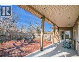 425 Country Club Drive, Windsor, ON N9G3G9 Photo 44