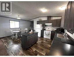 19 Eastbrook Drive E, Brooks, AB T1R0H9 Photo 8