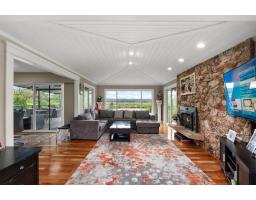 14534 Lombard Place, Surrey, BC V3X1B5 Photo 7