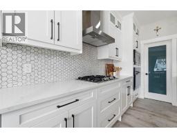 Family room - 1376 Price Road, Carstairs, AB T0M0N0 Photo 12