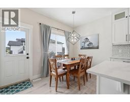 Kitchen - 1376 Price Road, Carstairs, AB T0M0N0 Photo 15