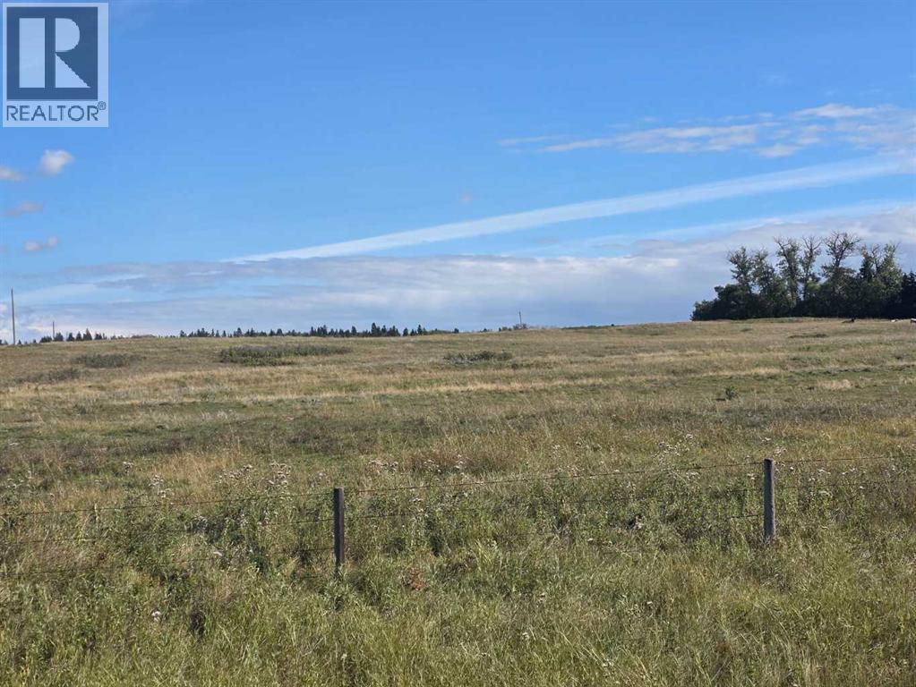 Listing photo – 41323 – 2 Range Road 263, Rural Lacombe County
