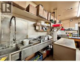 4721a 17 Avenue Se, Calgary, AB T2A0T9 Photo 8