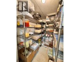 4721a 17 Avenue Se, Calgary, AB T2A0T9 Photo 7