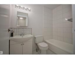 7743 37 Av Nw, Edmonton, AB T6K1T9 Photo 13