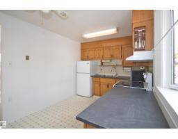 7743 37 Av Nw, Edmonton, AB T6K1T9 Photo 8