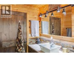 5572 Oyama Lake Road, Oyama, BC V4V2C9 Photo 27