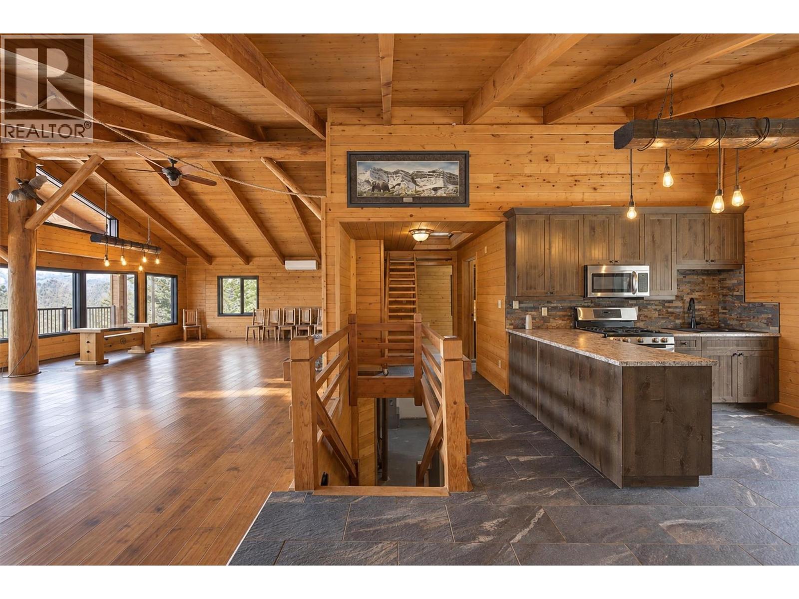 5572 Oyama Lake Road - 70