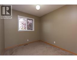 16 Davis Close, Red Deer, AB T4R2L4 Photo 20