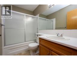 16 Davis Close, Red Deer, AB T4R2L4 Photo 23