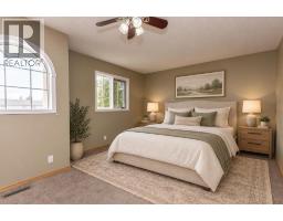 4pc Bathroom - 16 Davis Close, Red Deer, AB T4R2L4 Photo 7