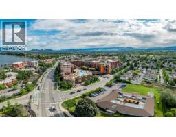 321 654 Cook Road, Kelowna