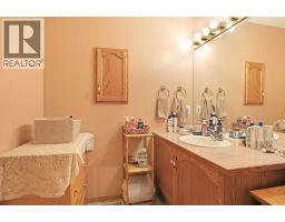 6 Fairview Park Lane  W, Brooks, AB T1R1G9 Photo 23