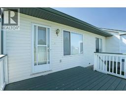 6 Fairview Park Lane  W, Brooks, AB T1R1G9 Photo 39