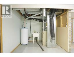 6 Fairview Park Lane  W, Brooks, AB T1R1G9 Photo 37