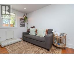 5168 Santa Clara Ave, Saanich, BC V8Y1W4 Photo 44