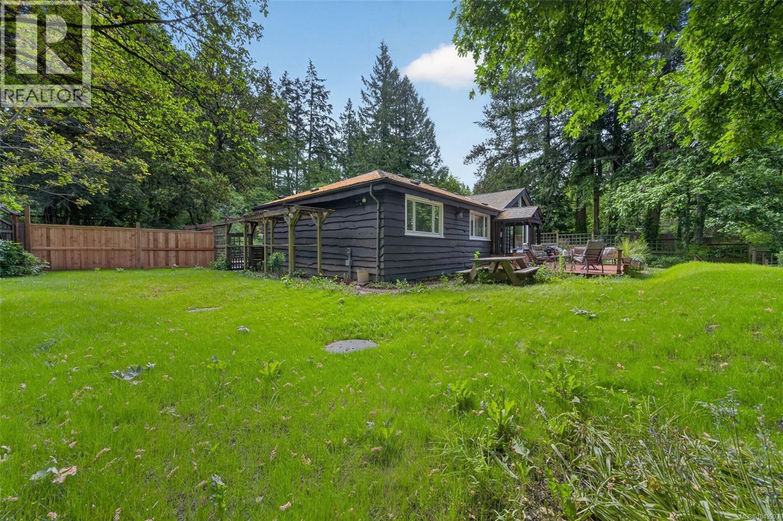5168 Santa Clara Ave - Image 35